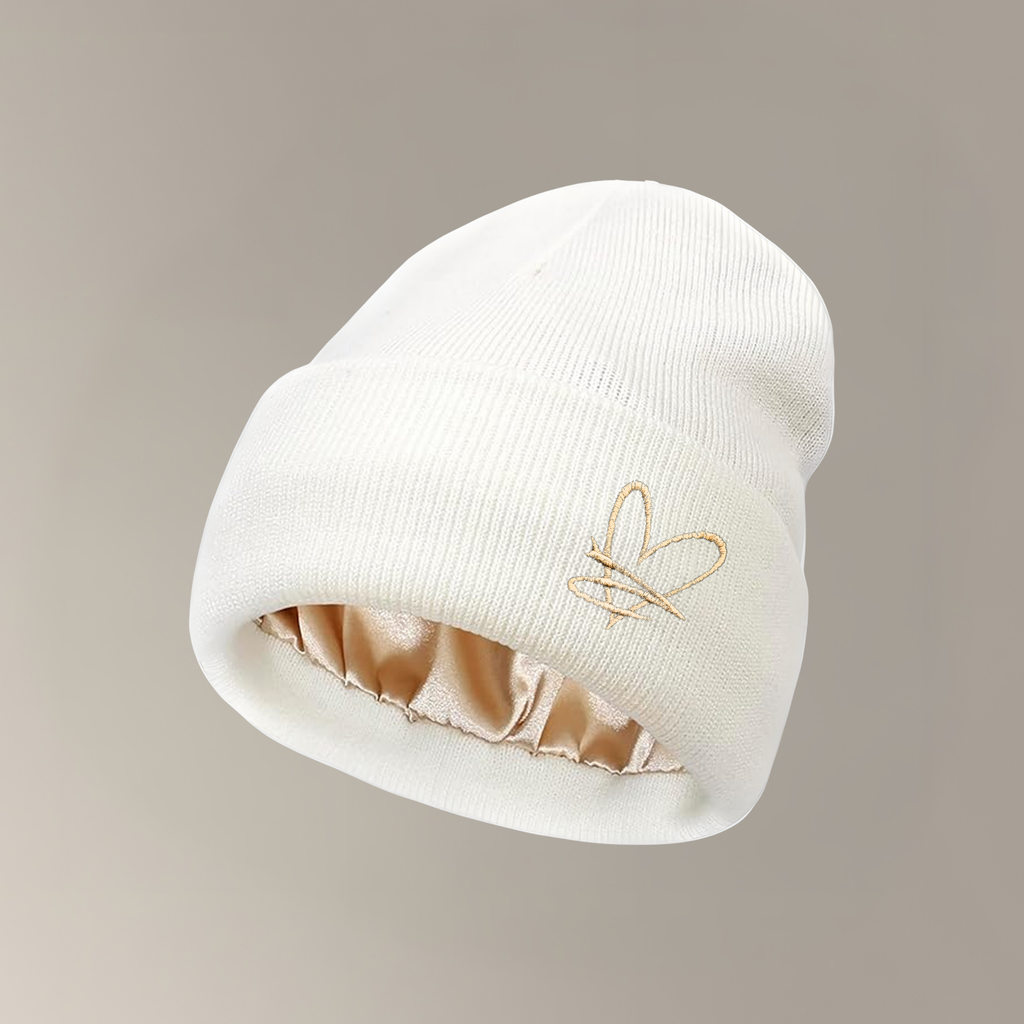 Satiinivuorattu konepelti